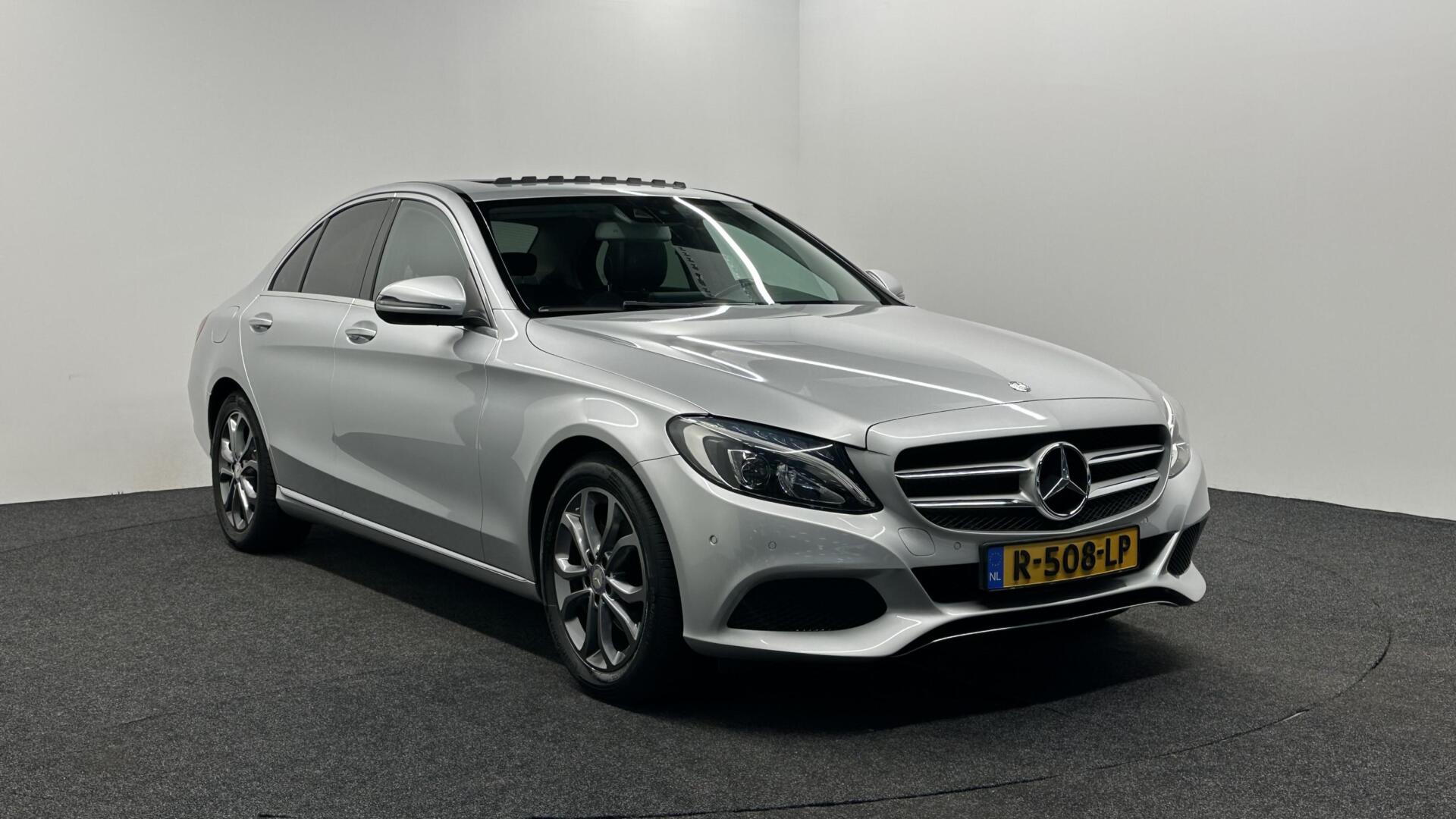 Foto van Mercedes-Benz C 200