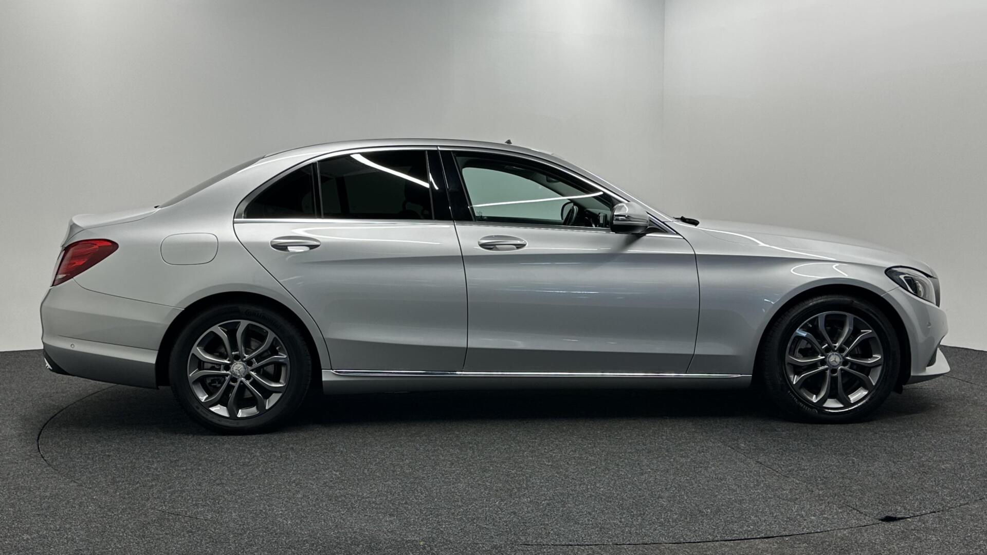 Foto van Mercedes-Benz C 200
