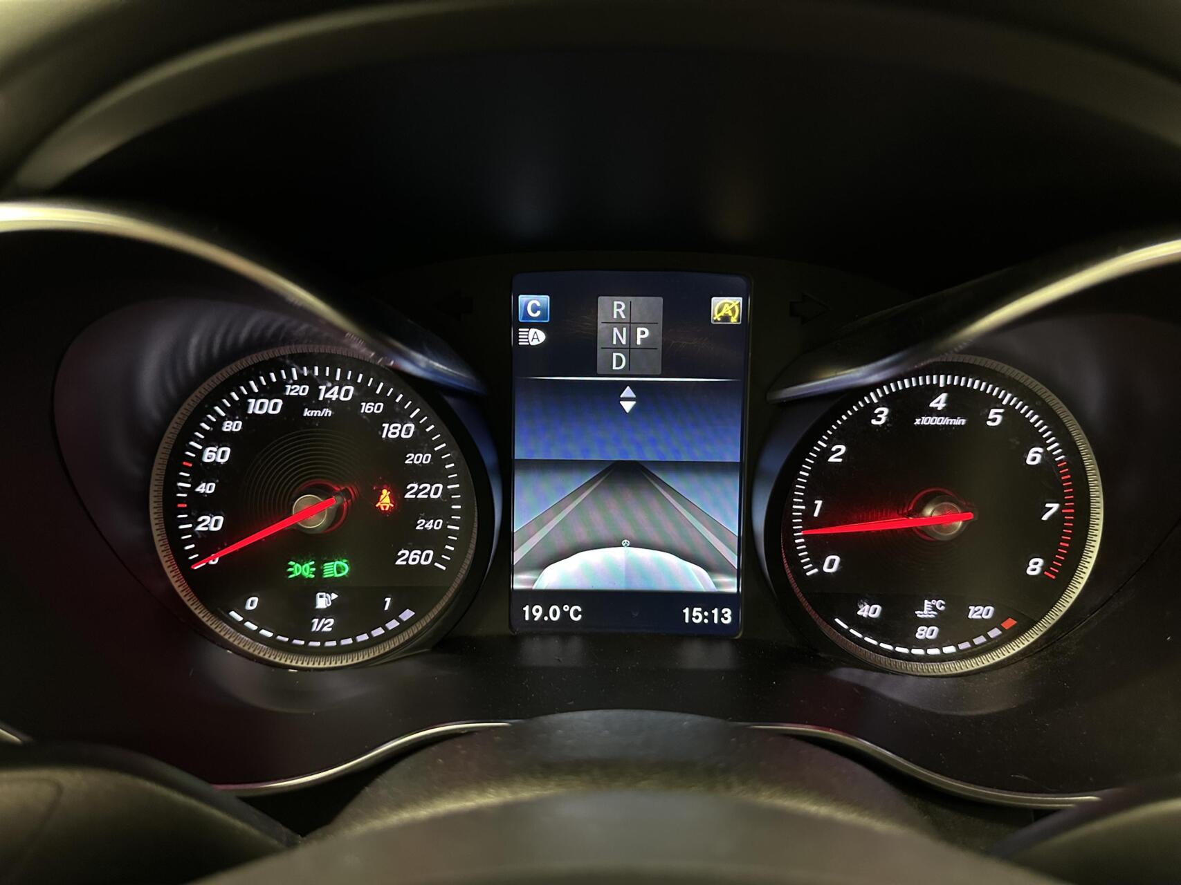 Foto van Mercedes-Benz C 200