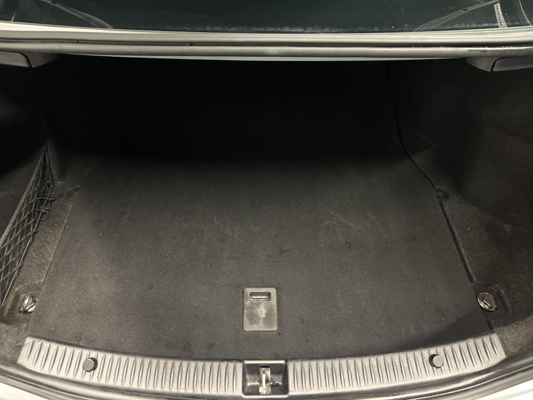 Foto van Mercedes-Benz C 200