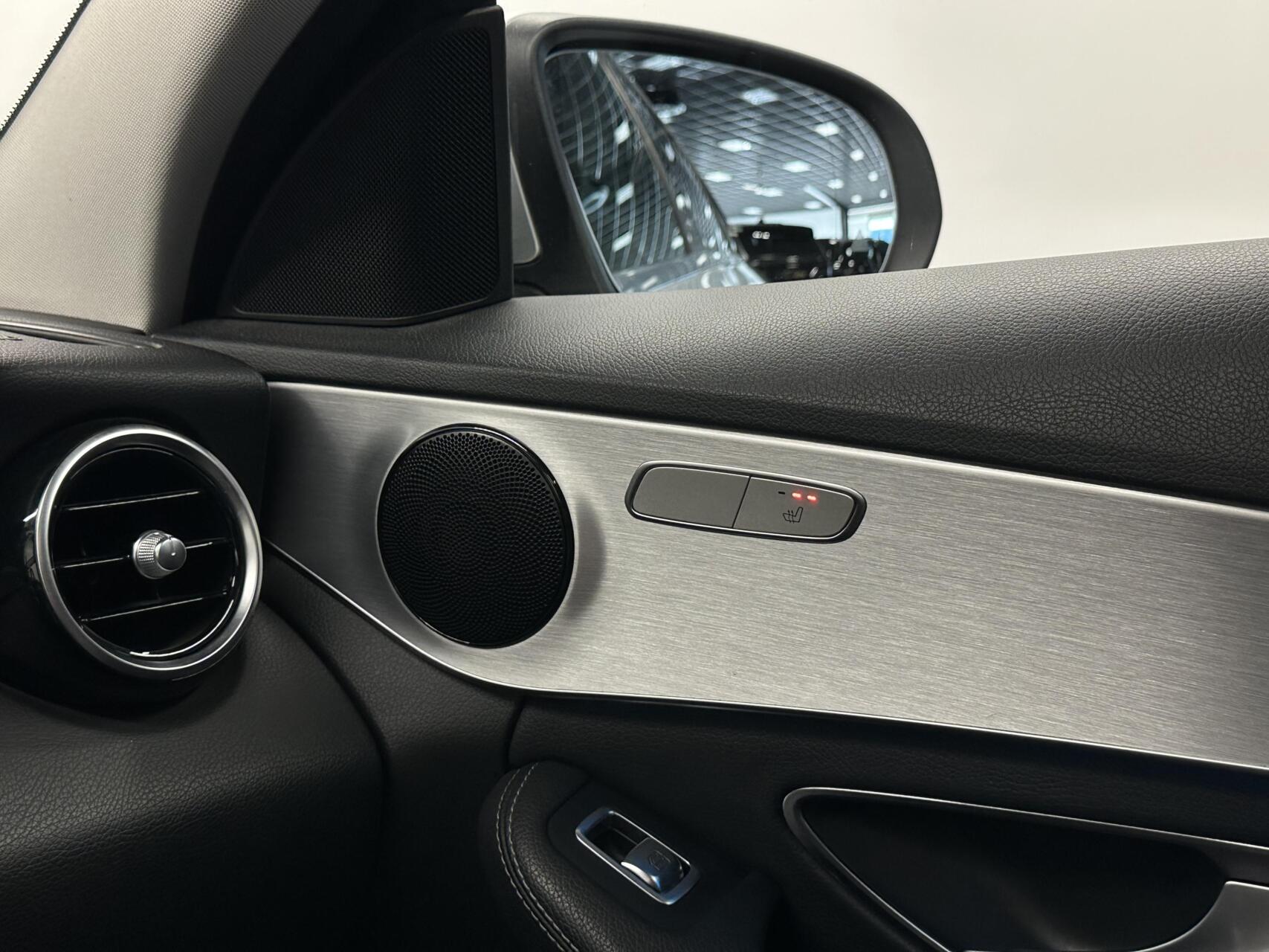 Foto van Mercedes-Benz C 200