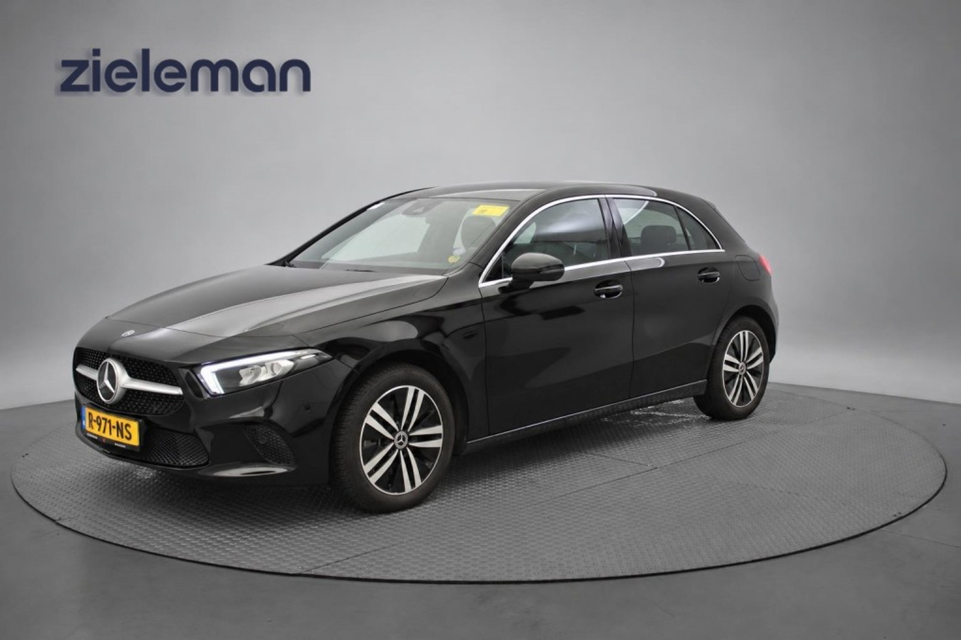 Foto van Mercedes-Benz A 250 E