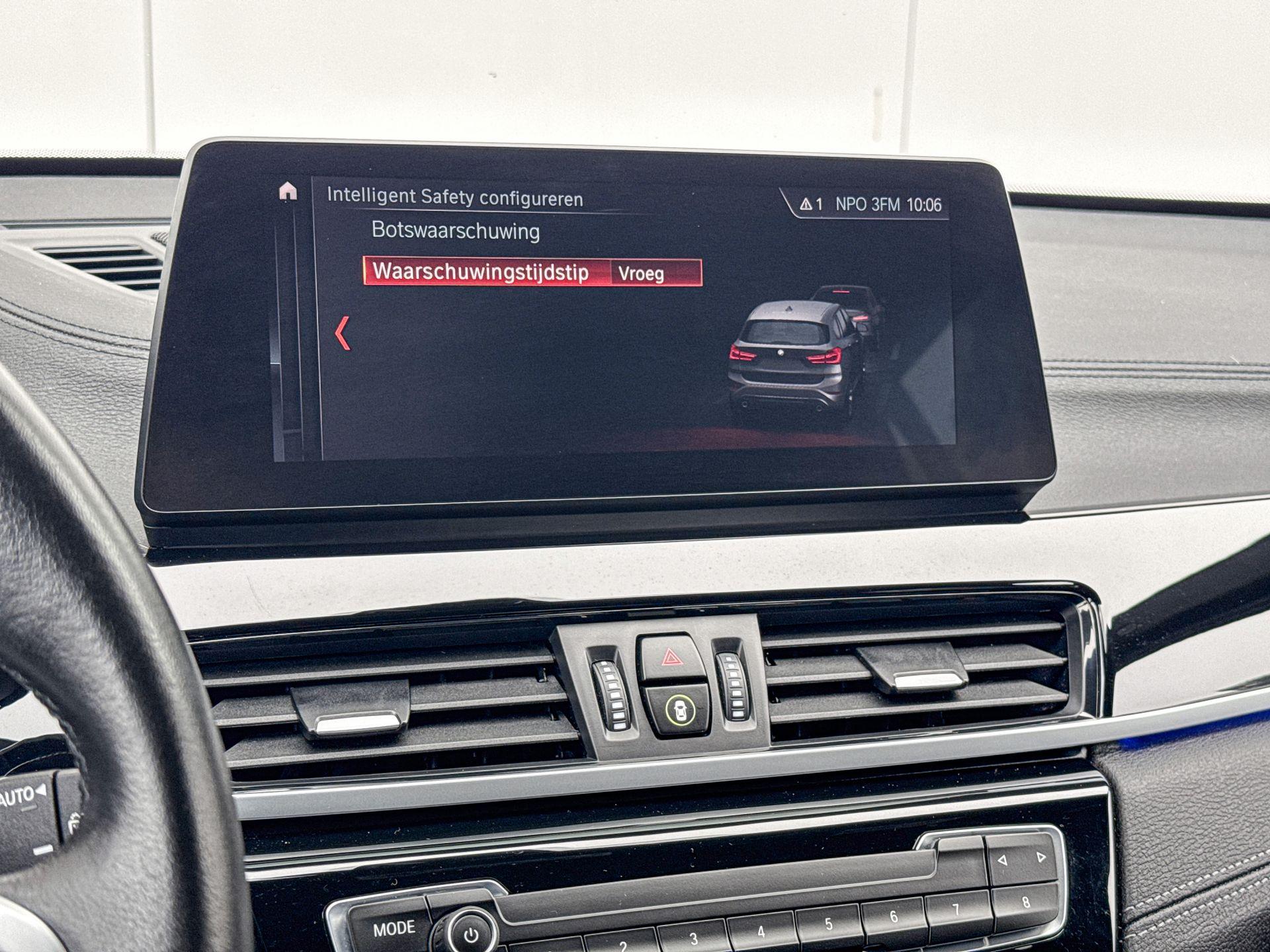 Foto van BMW X1 Sdrive18i