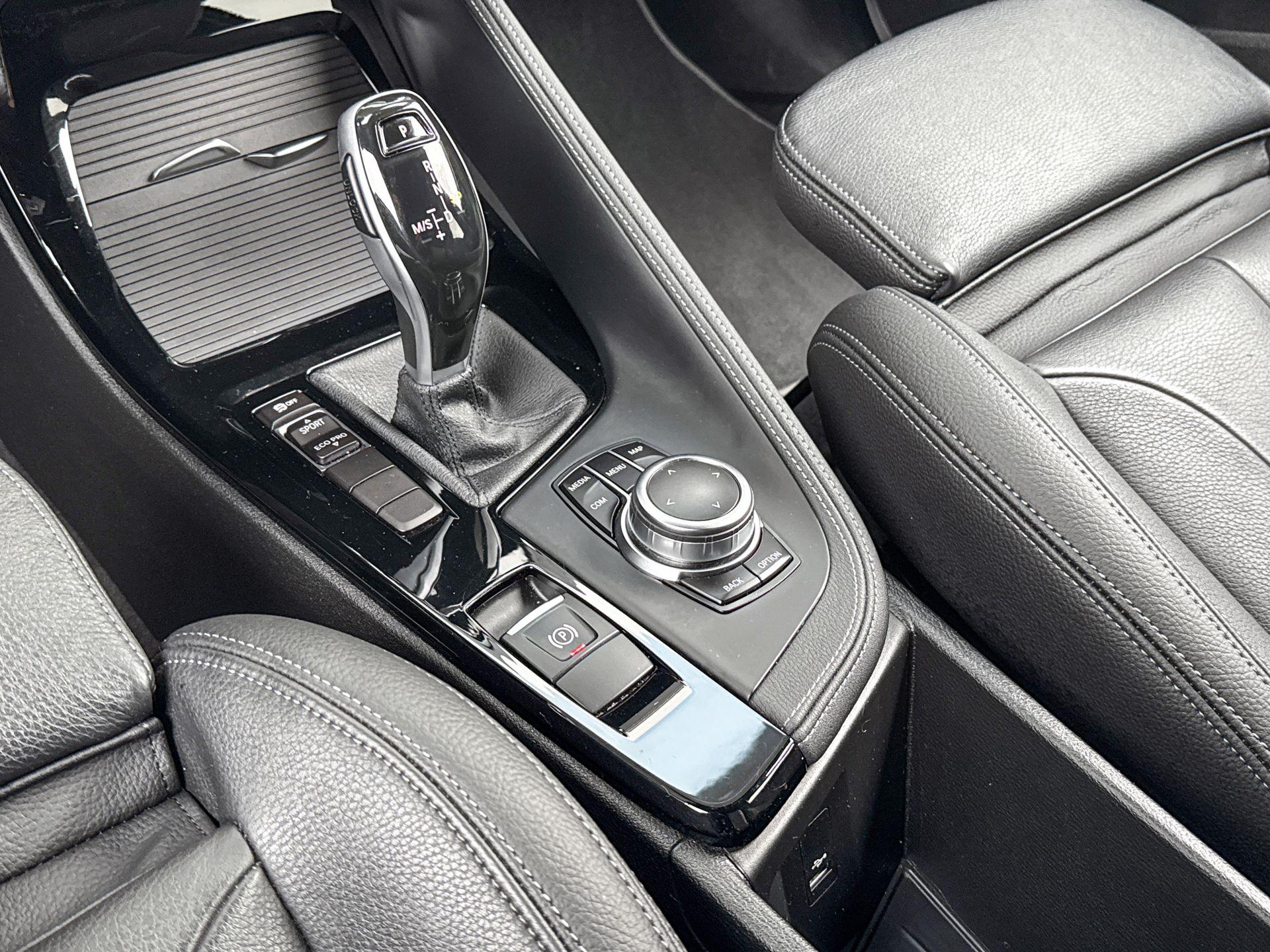Foto van BMW X1 Sdrive18i