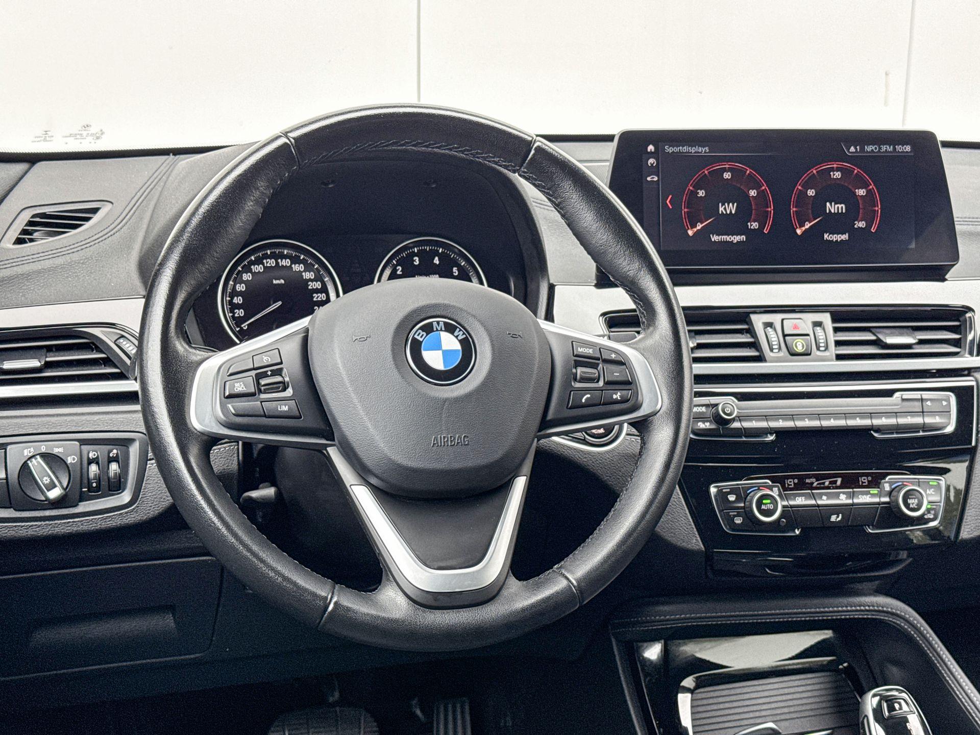 Foto van BMW X1 Sdrive18i