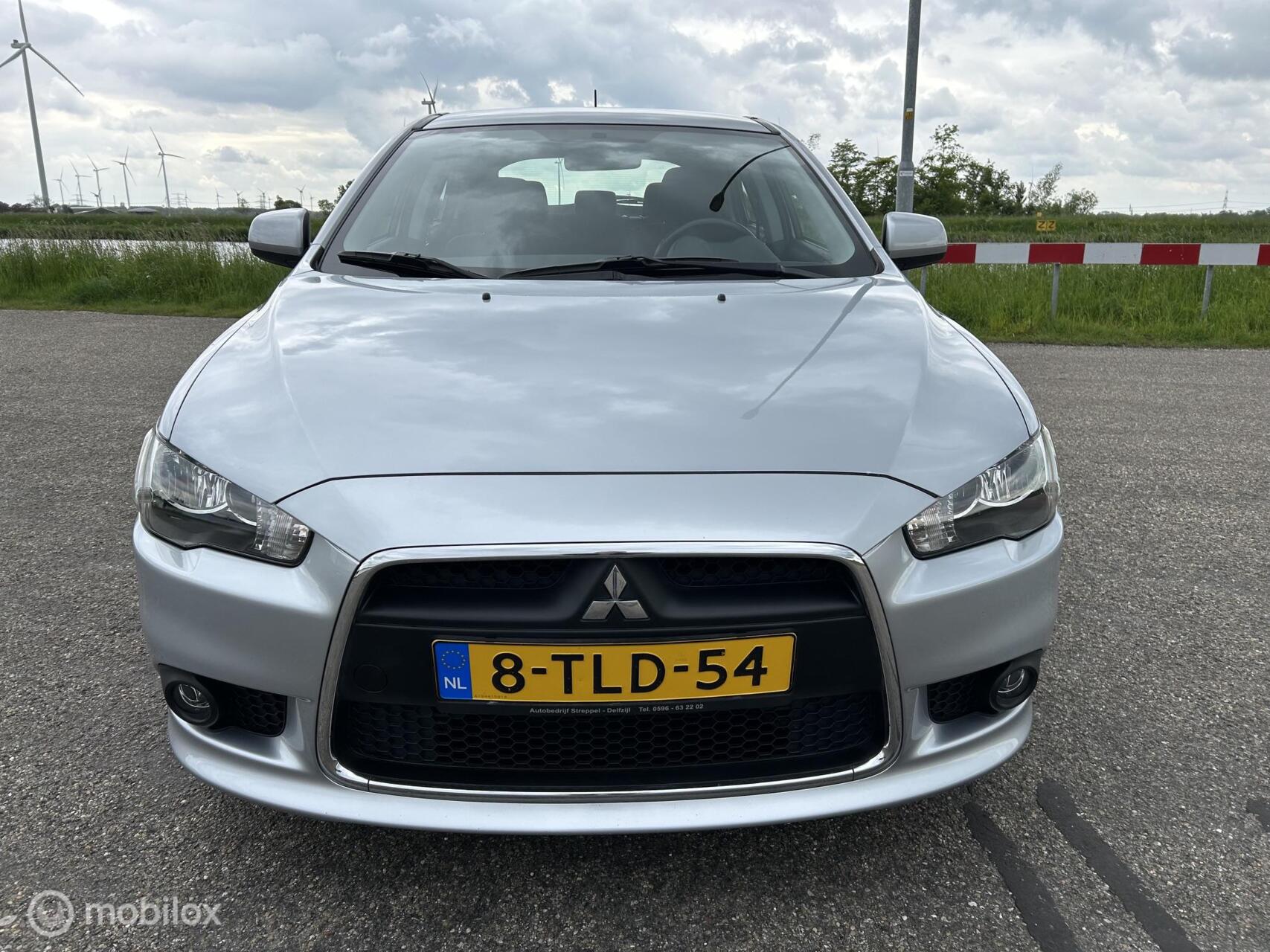 Foto van Mitsubishi Mitsubishi Lancer