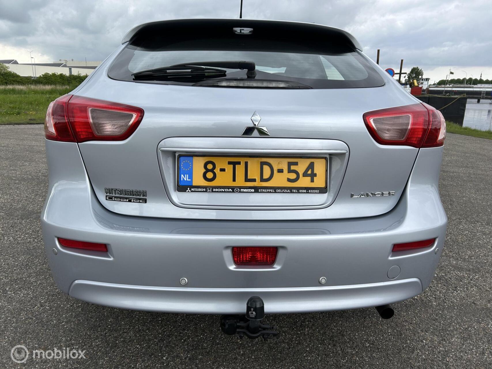 Foto van Mitsubishi Mitsubishi Lancer