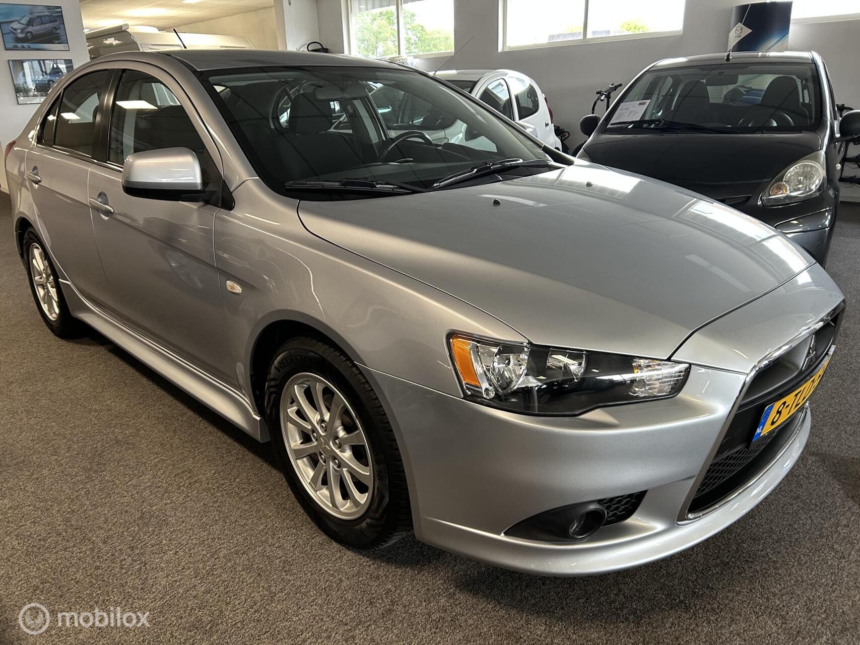 Foto van Mitsubishi Mitsubishi Lancer