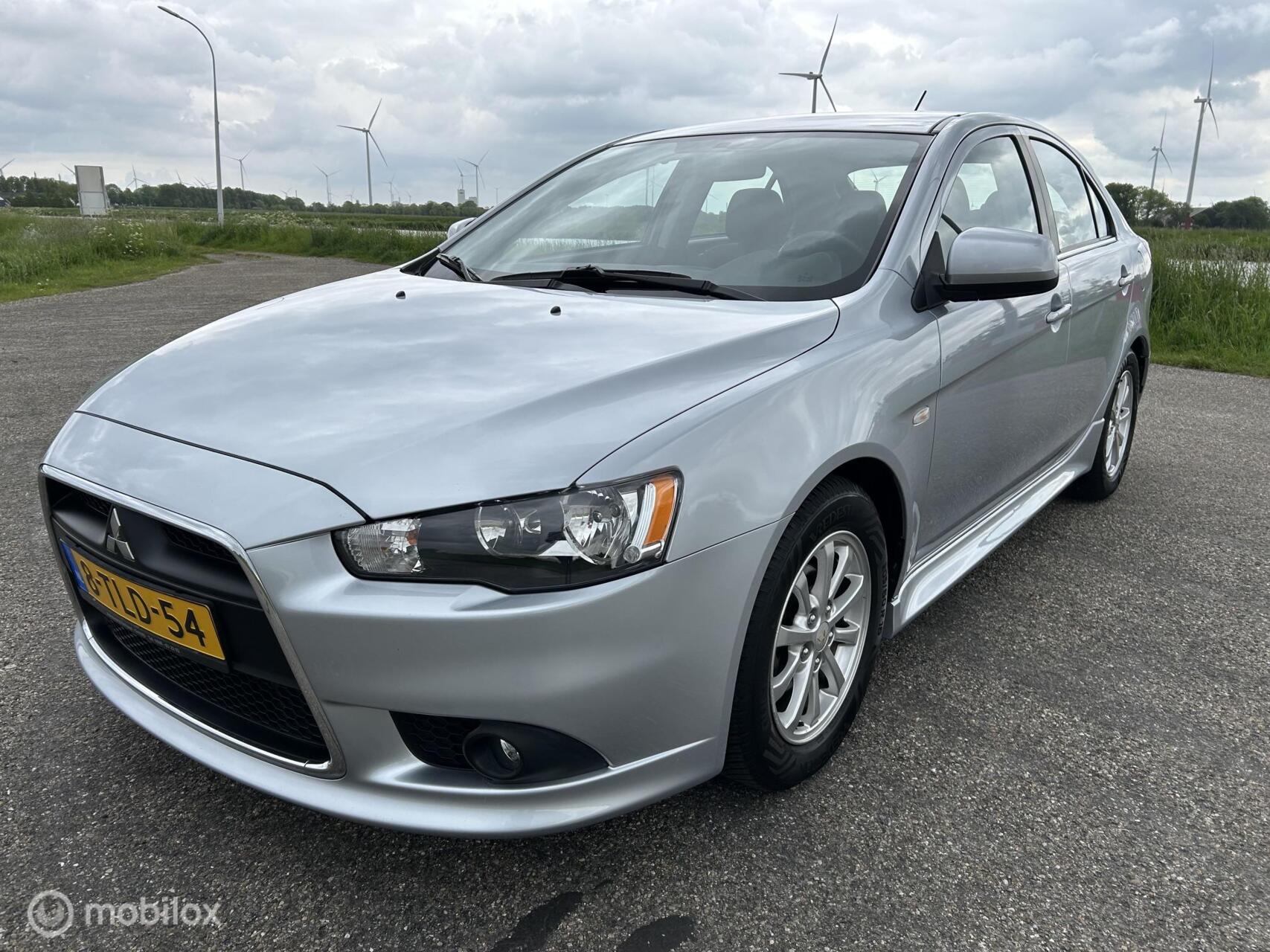 Foto van Mitsubishi Mitsubishi Lancer