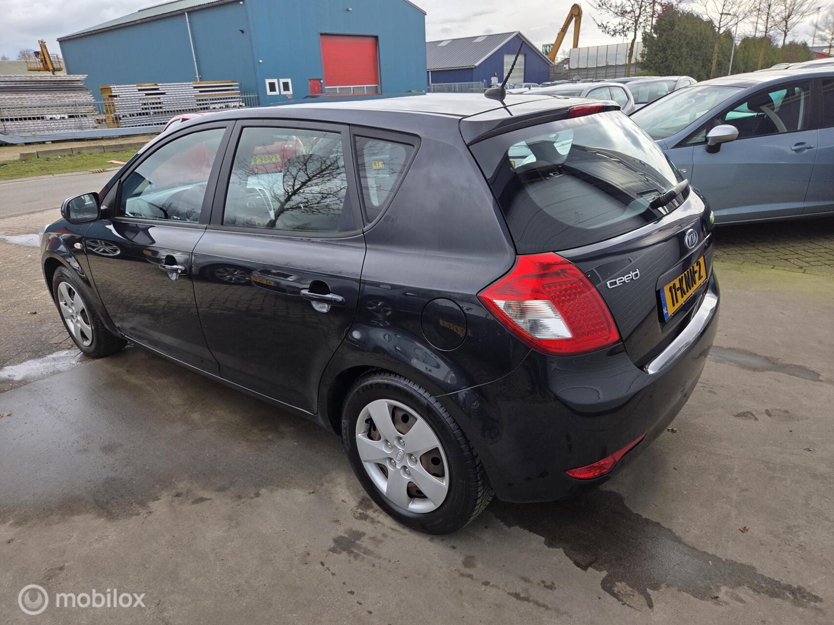 Foto van Kia Cee D
