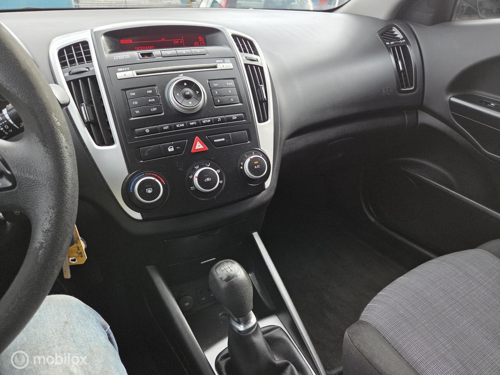 Foto van Kia Cee D
