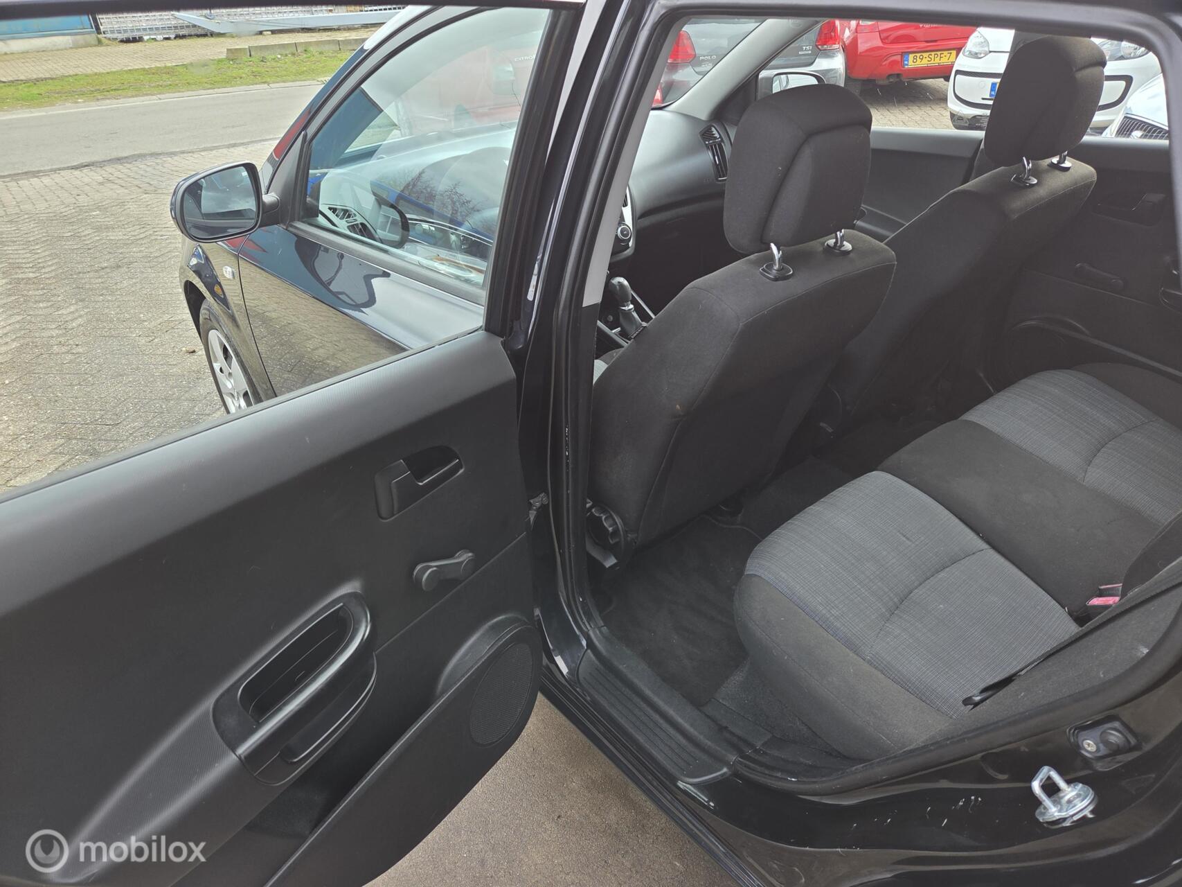 Foto van Kia Cee D