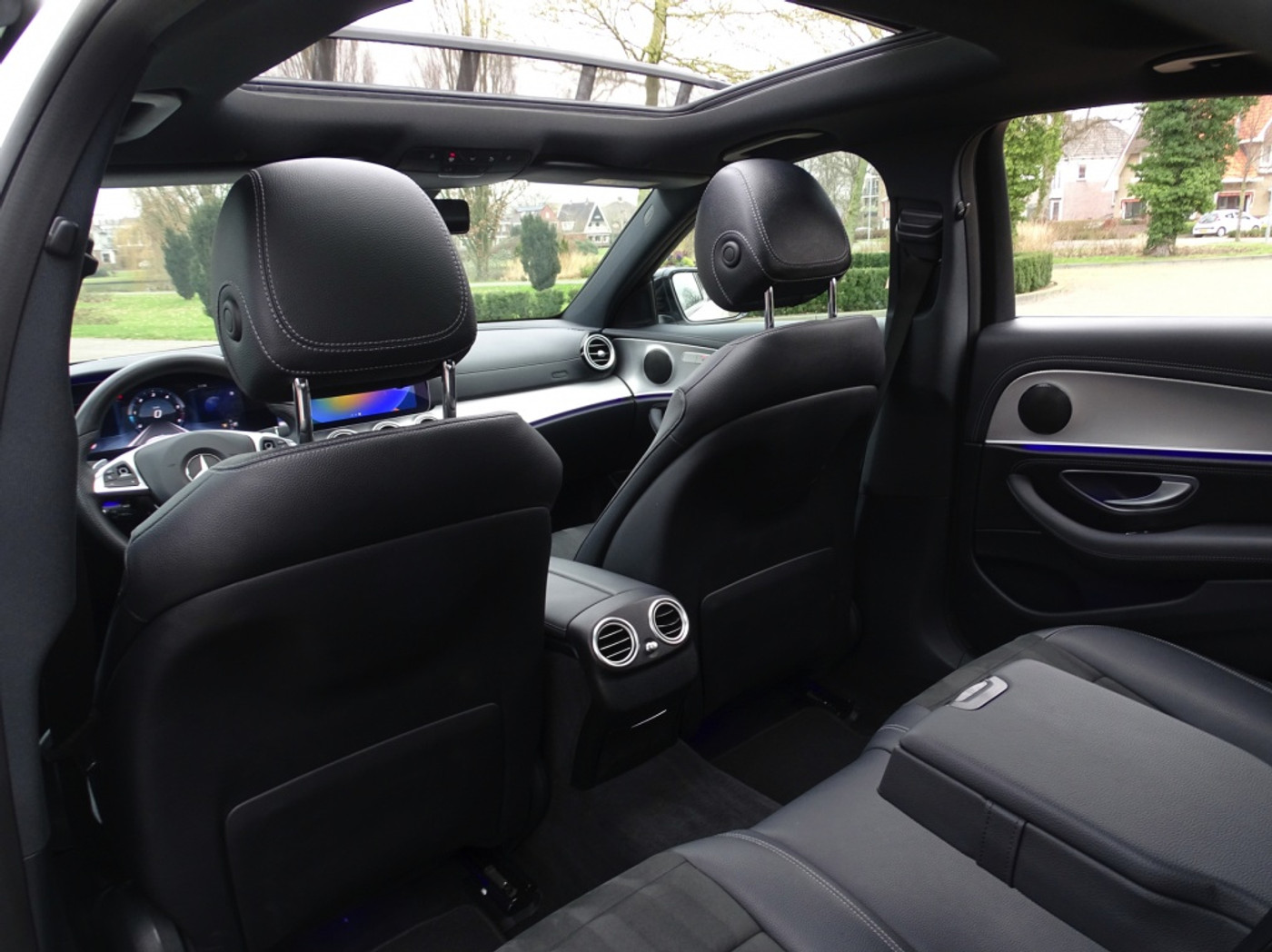 Foto van Mercedes-Benz E 220 D