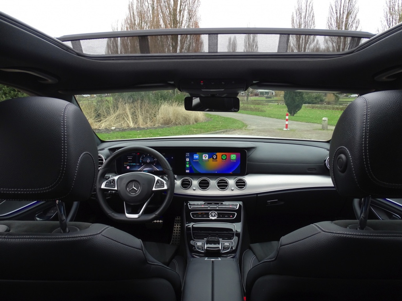 Foto van Mercedes-Benz E 220 D