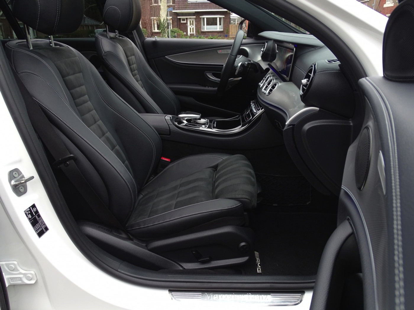 Foto van Mercedes-Benz E 220 D