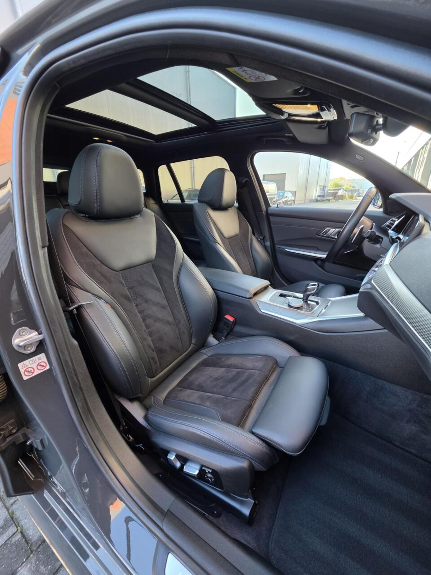 Foto van BMW 330e xDrive