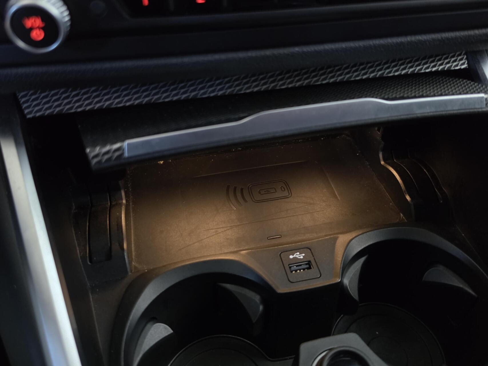 Foto van BMW 330e xDrive