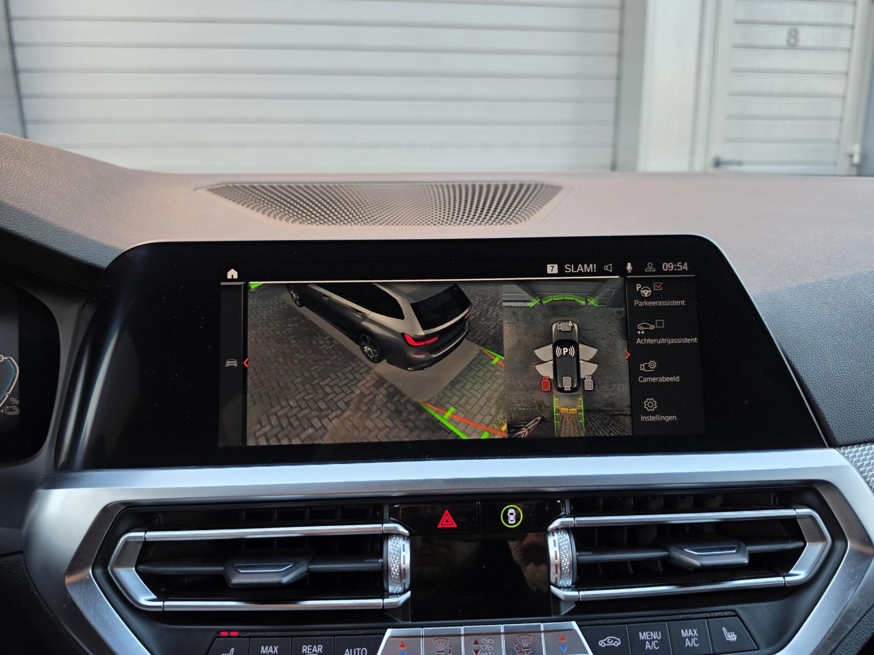 Foto van BMW 330e xDrive