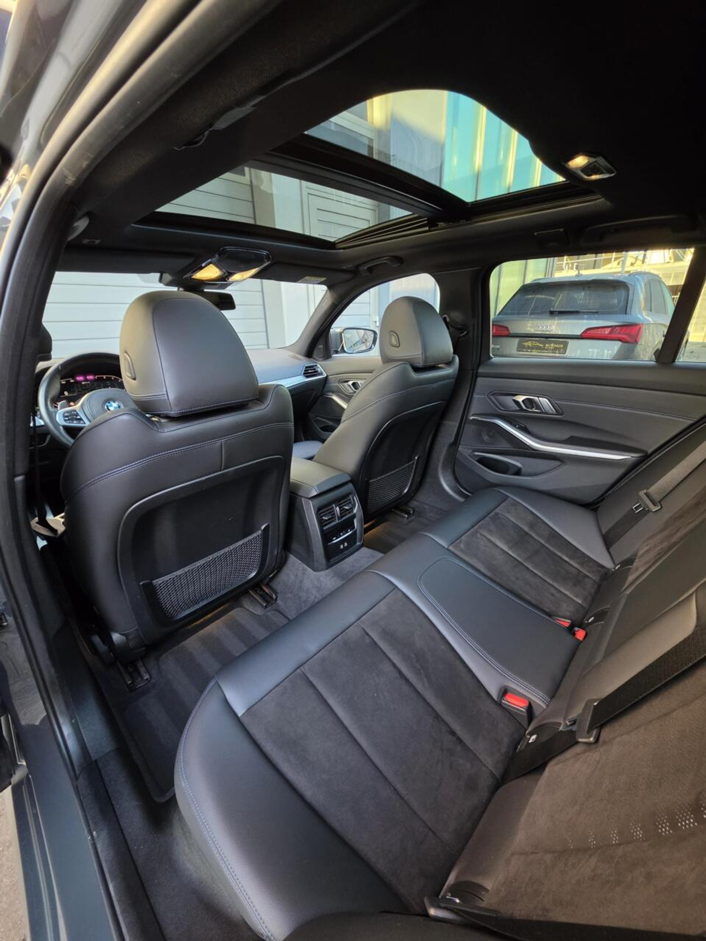 Foto van BMW 330e xDrive