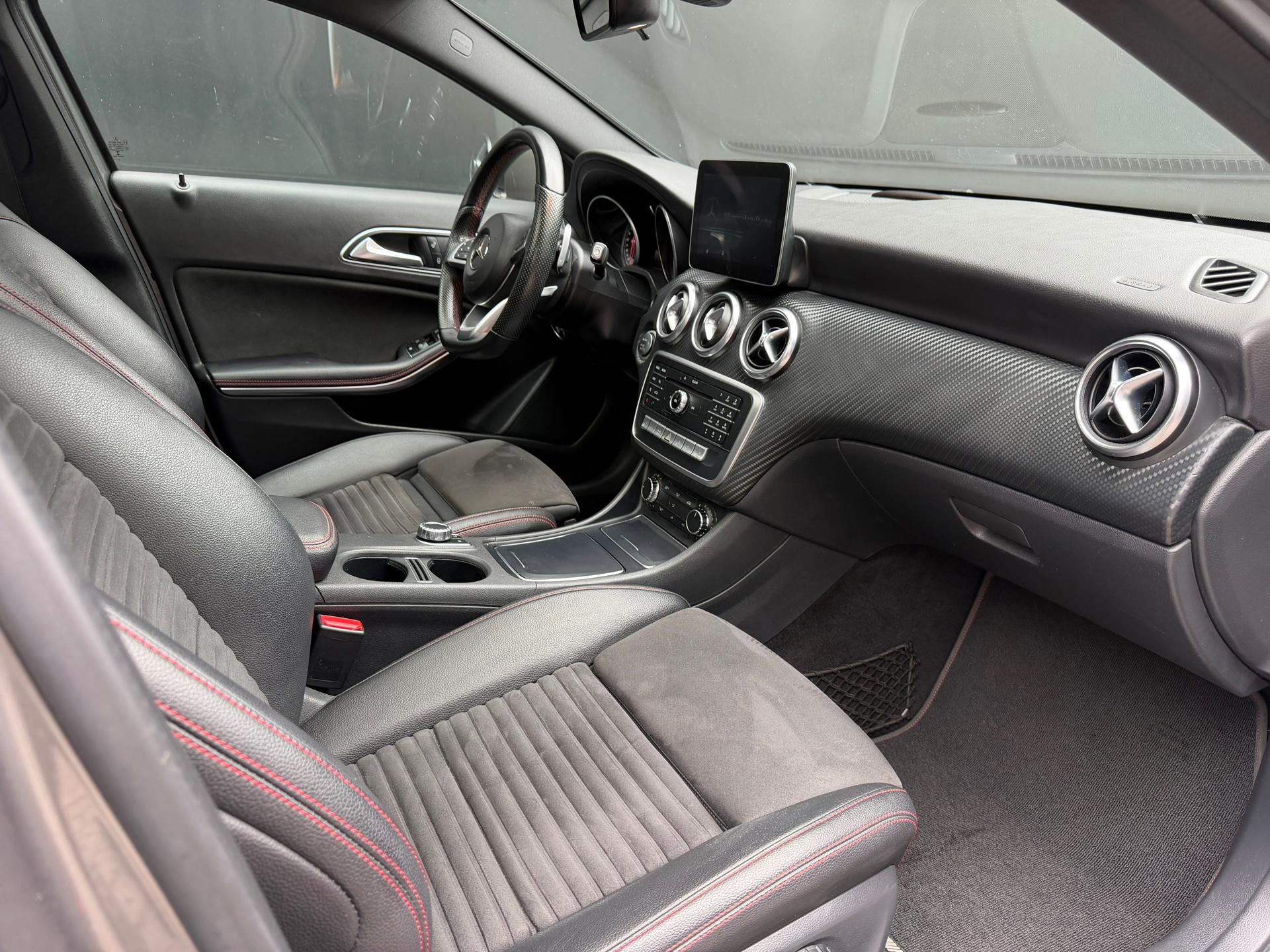 Foto van Mercedes-Benz A 180