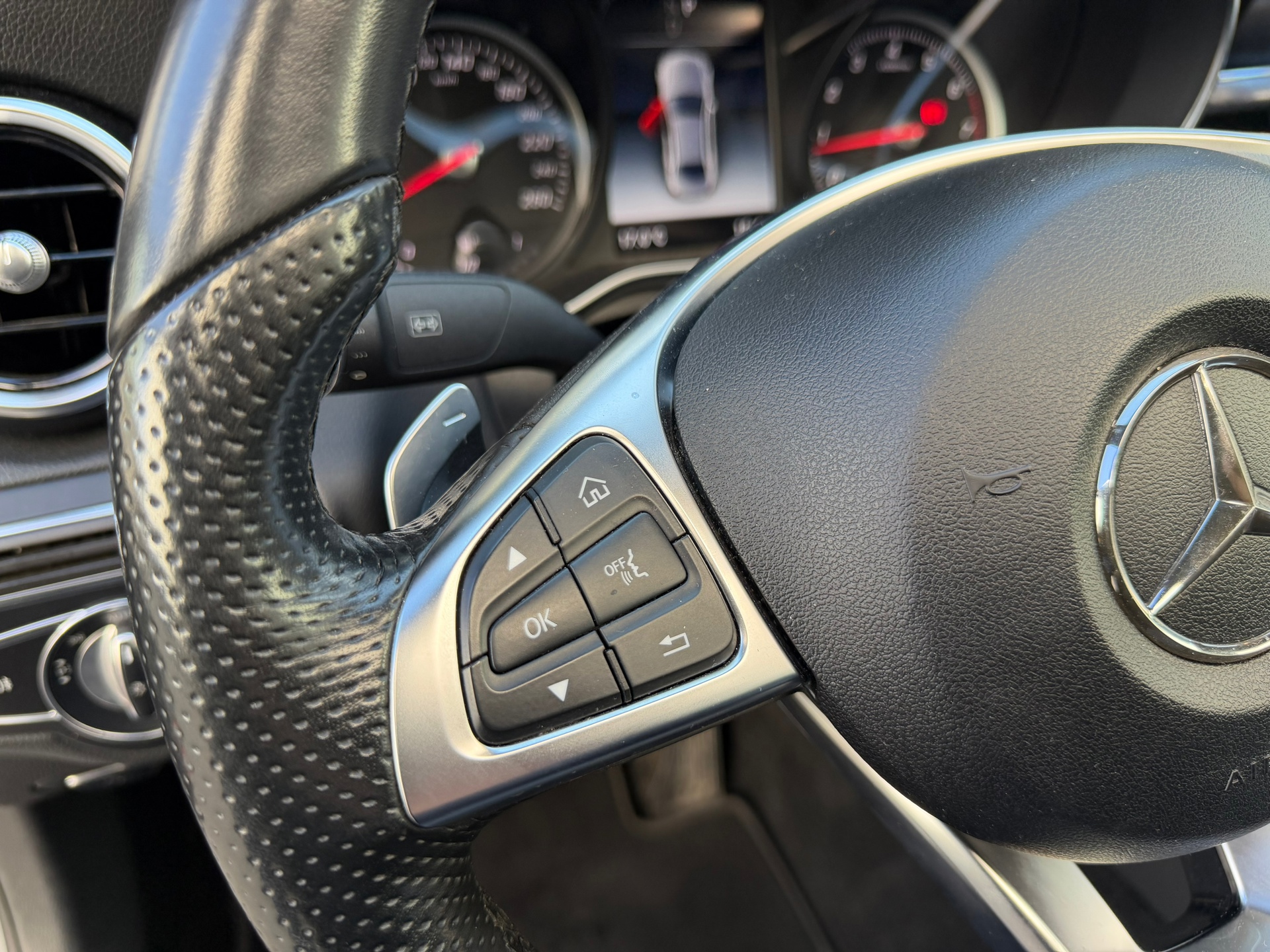 Foto van Mercedes-Benz C 200