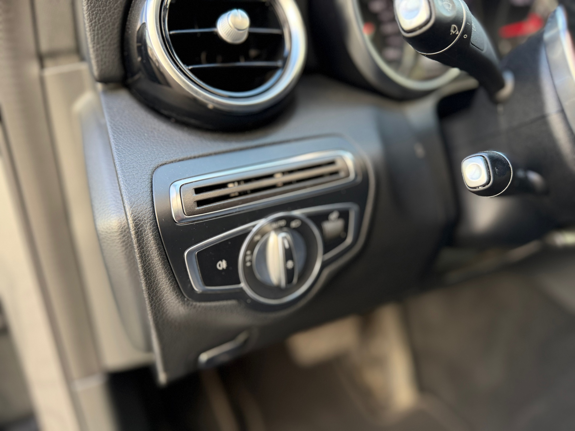 Foto van Mercedes-Benz C 200