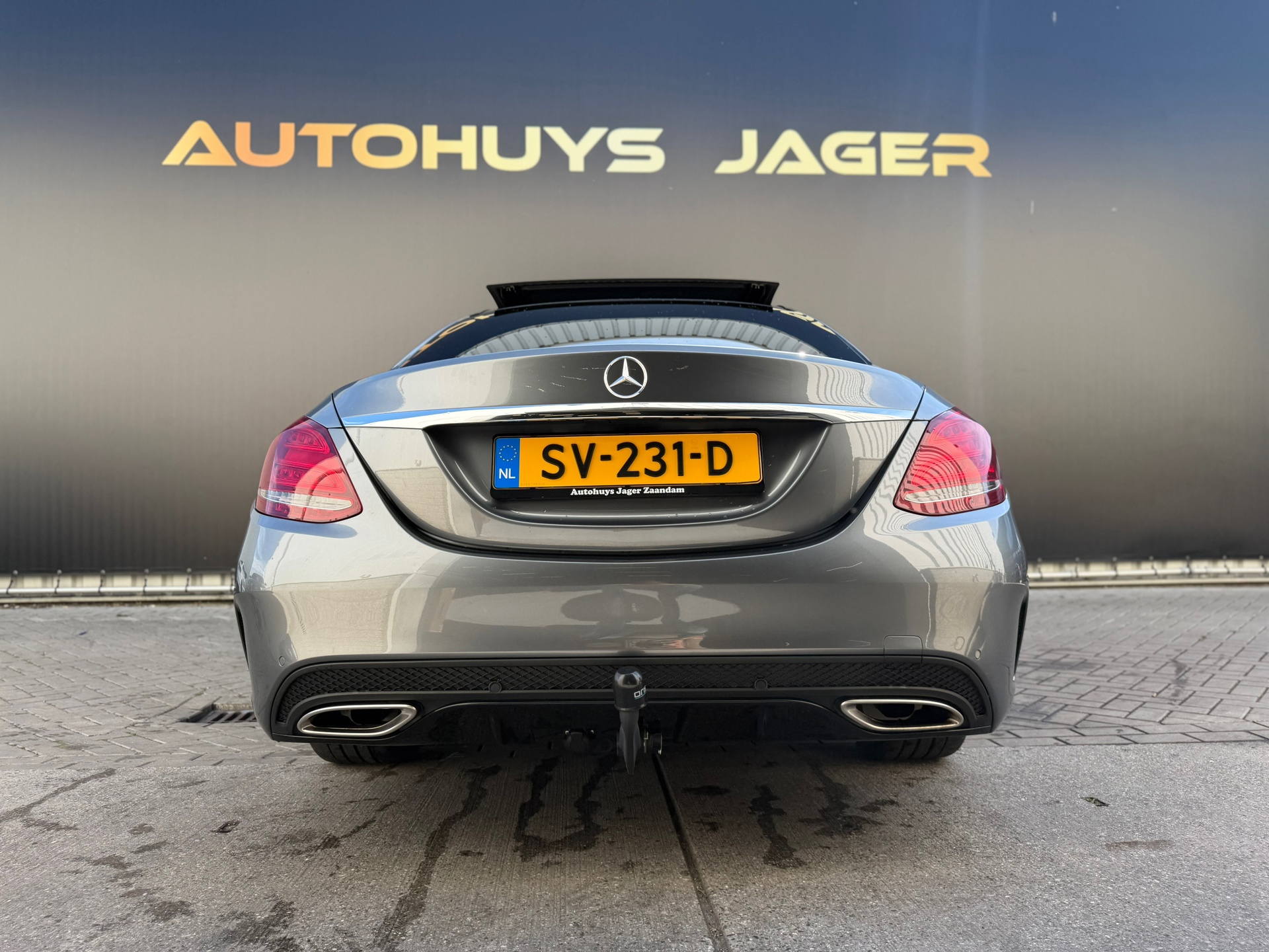 Foto van Mercedes-Benz C 200
