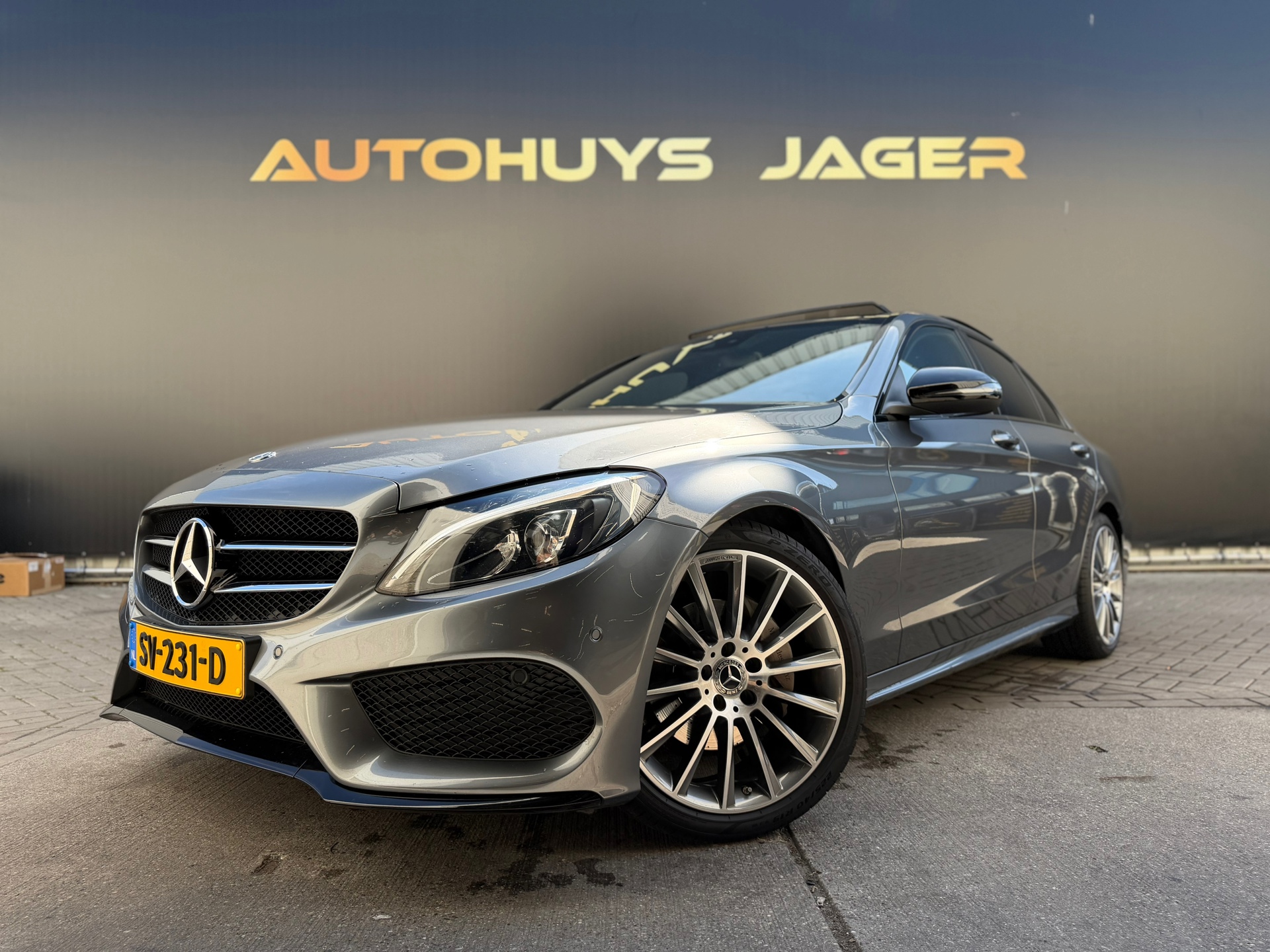 Foto van Mercedes-Benz C 200