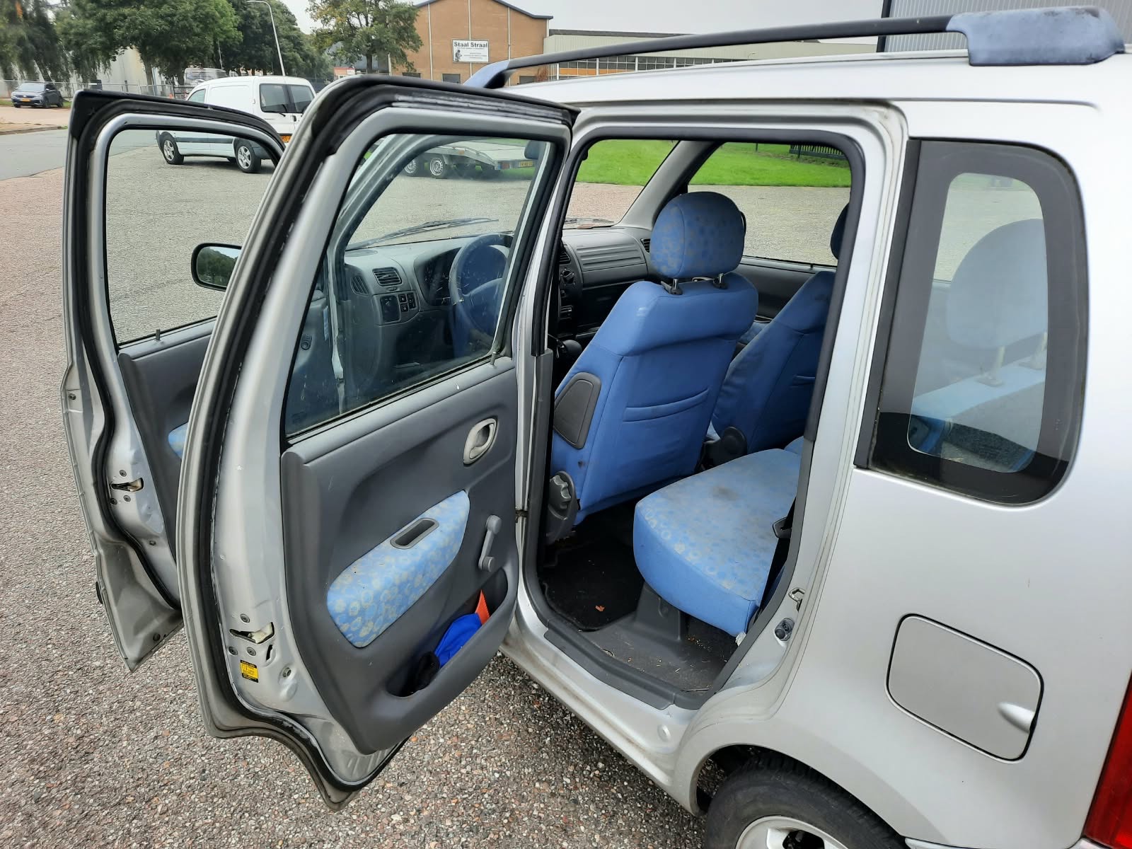 Foto van Suzuki Wagon R