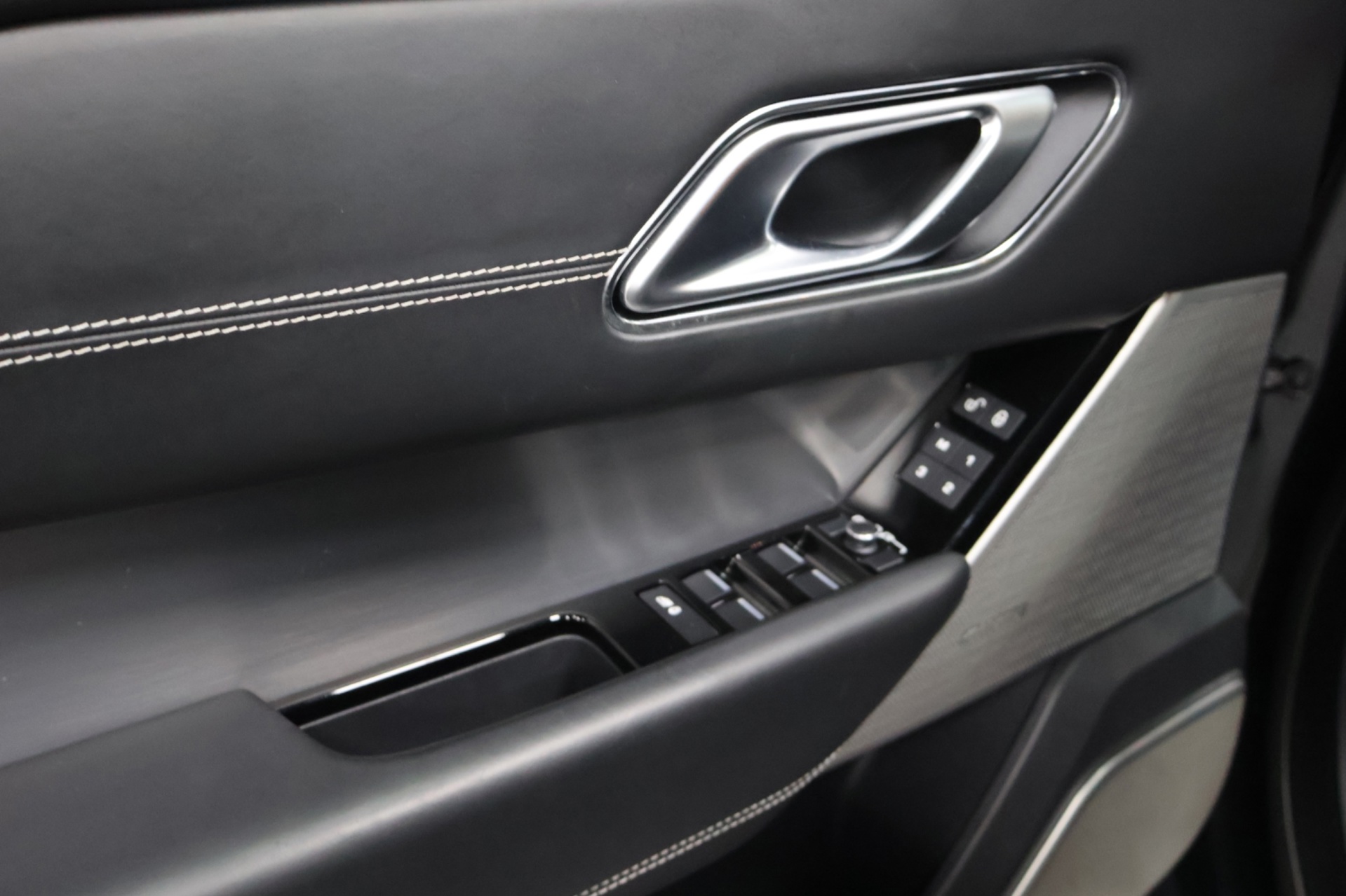 Foto van Land Rover Range Rover Velar