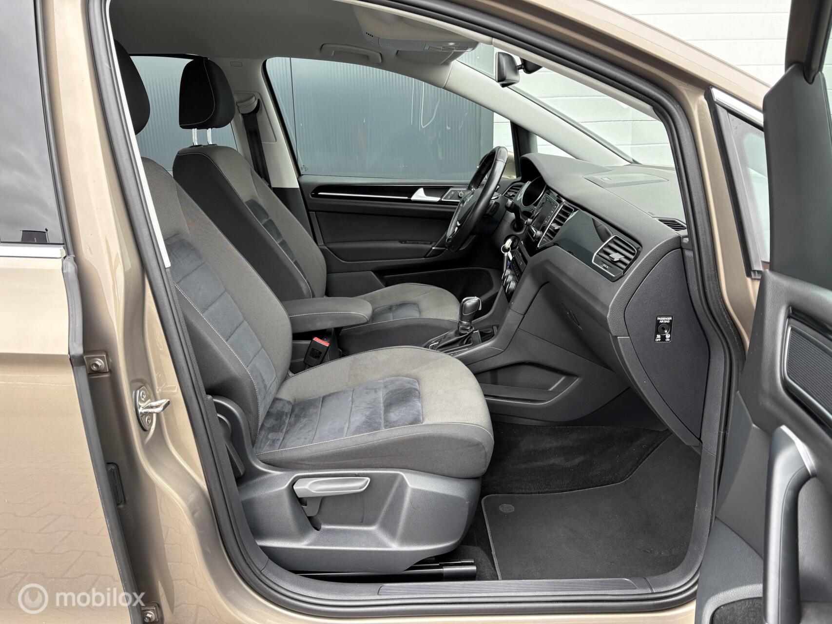 Foto van Volkswagen Golf Sportsvan