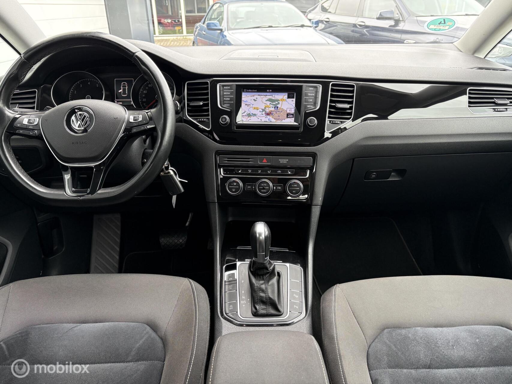 Foto van Volkswagen Golf Sportsvan