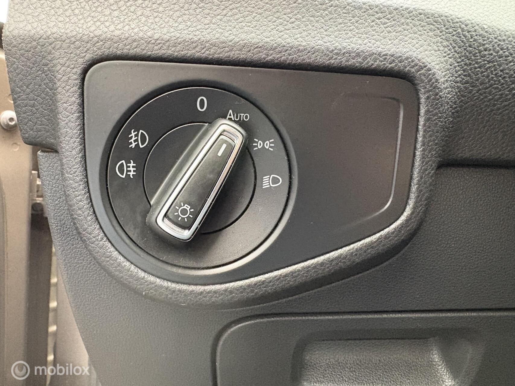 Foto van Volkswagen Golf Sportsvan