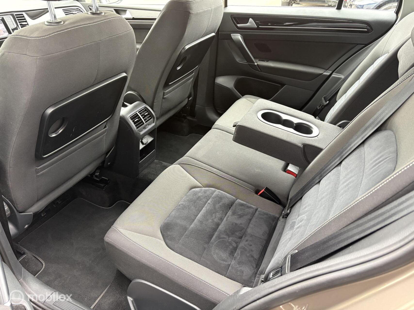 Foto van Volkswagen Golf Sportsvan