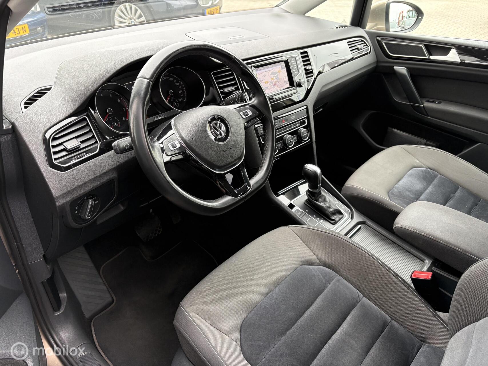 Foto van Volkswagen Golf Sportsvan