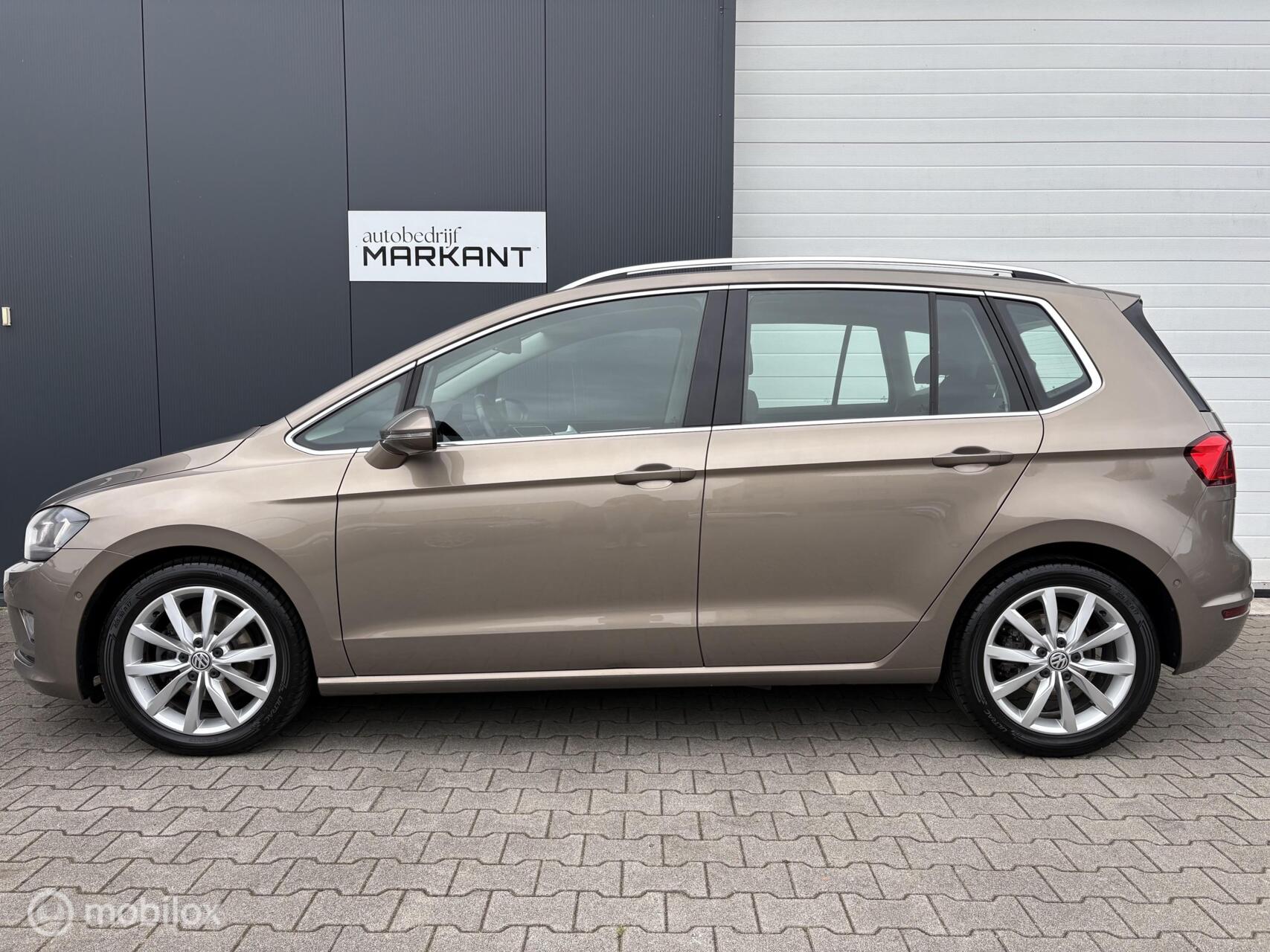 Foto van Volkswagen Golf Sportsvan