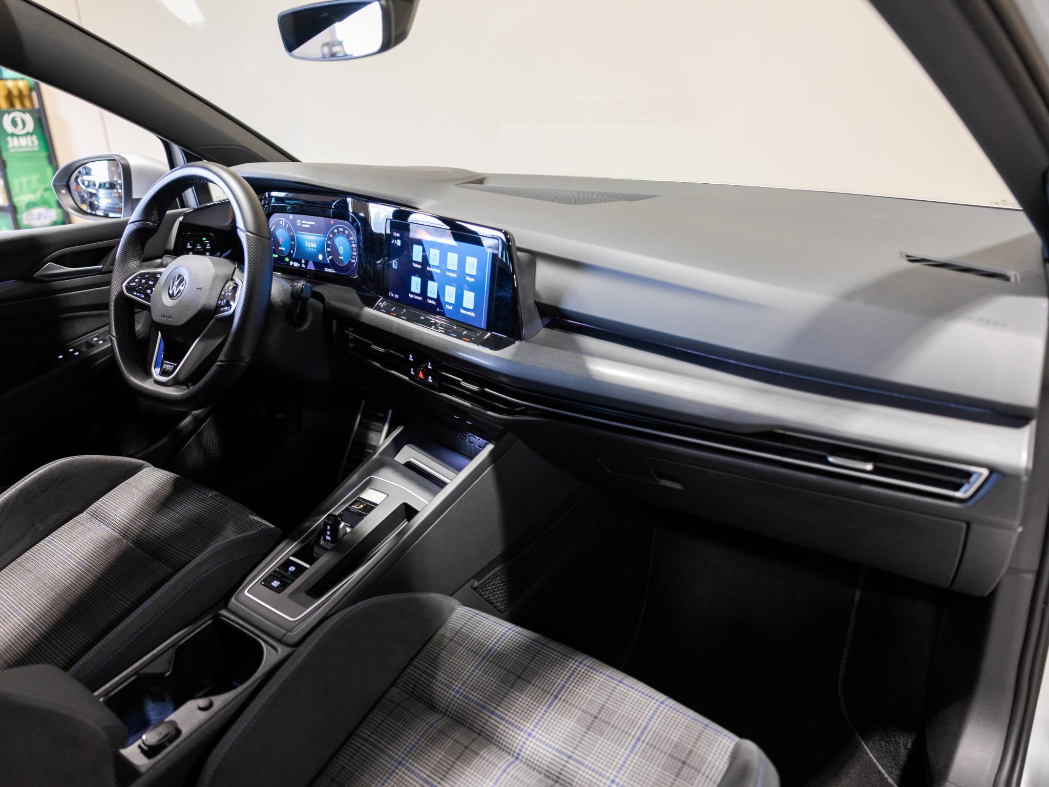 Foto van Volkswagen Golf GTE