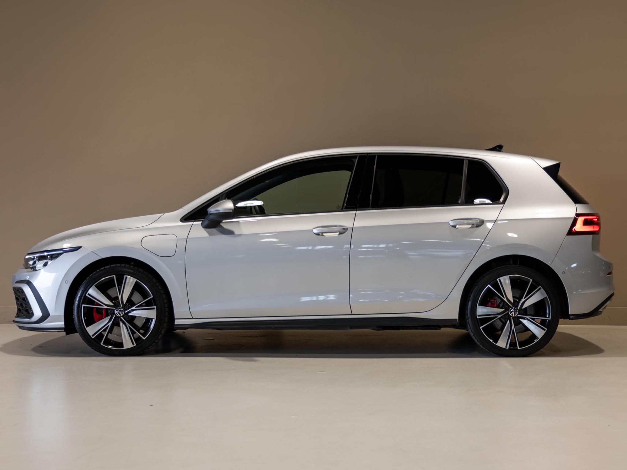 Foto van Volkswagen Golf GTE