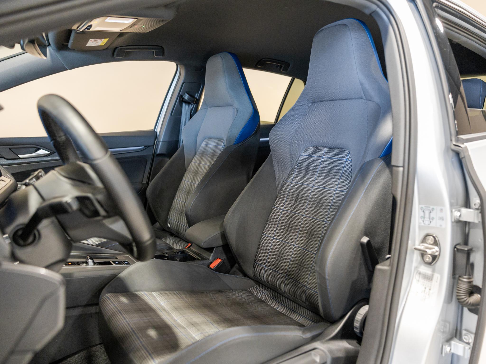 Foto van Volkswagen Golf GTE