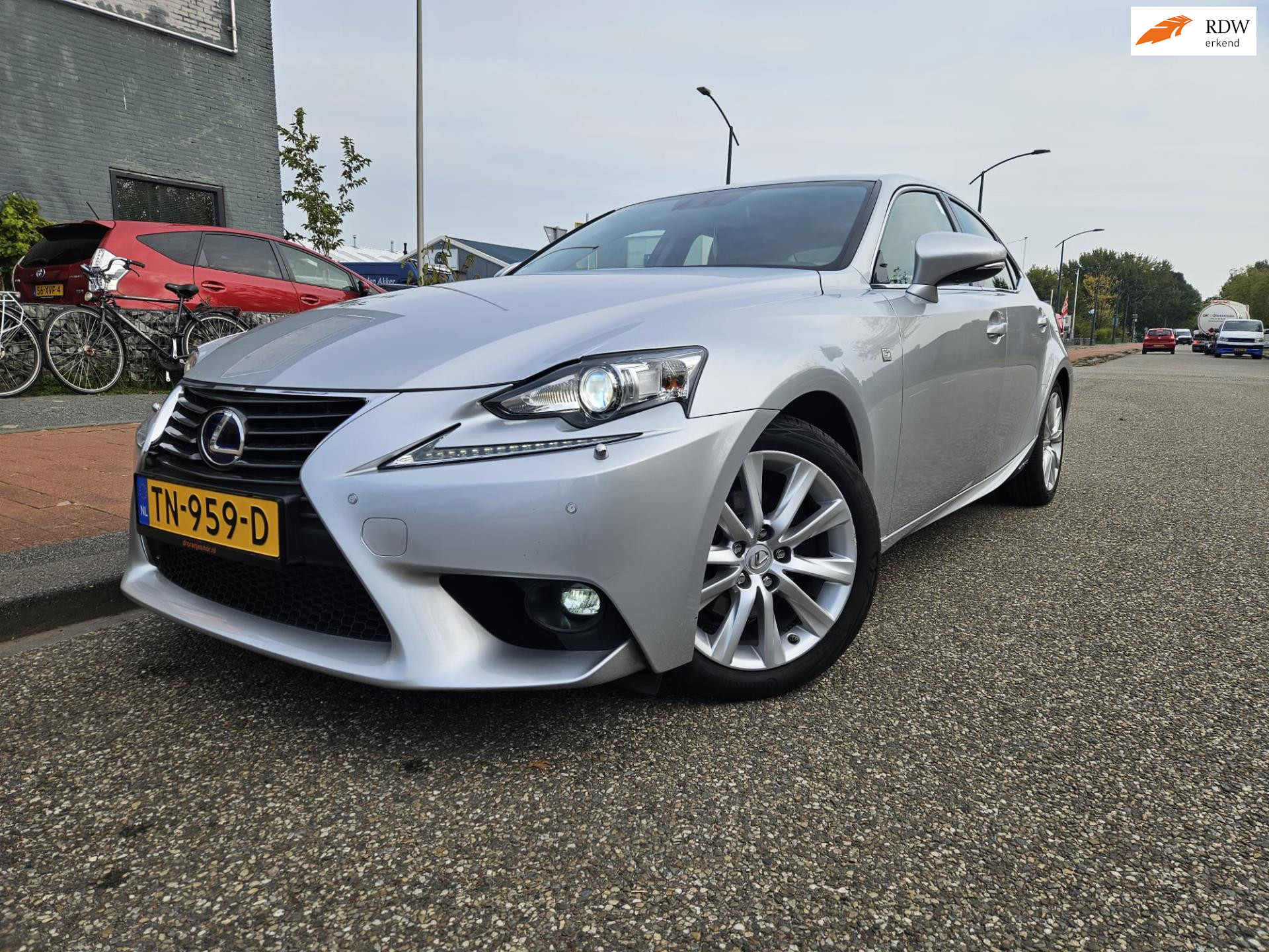 Lexus Lexus Is300h 300h GARANTIE Pittig! 2017 - voorkant