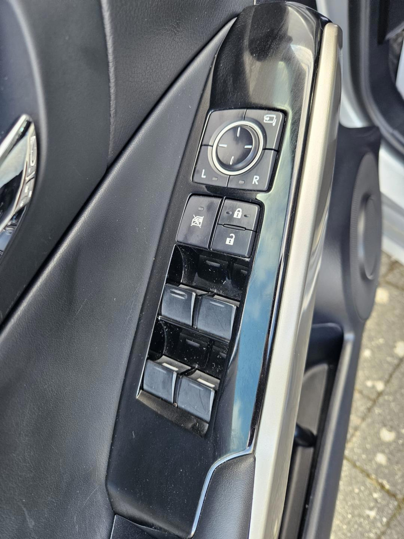 Foto van Lexus Lexus Is300h