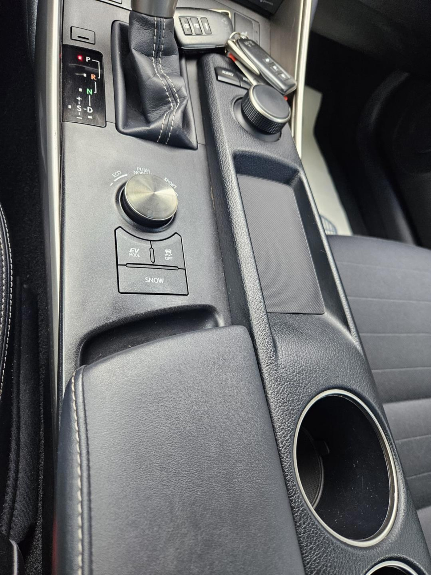 Foto van Lexus Lexus Is300h