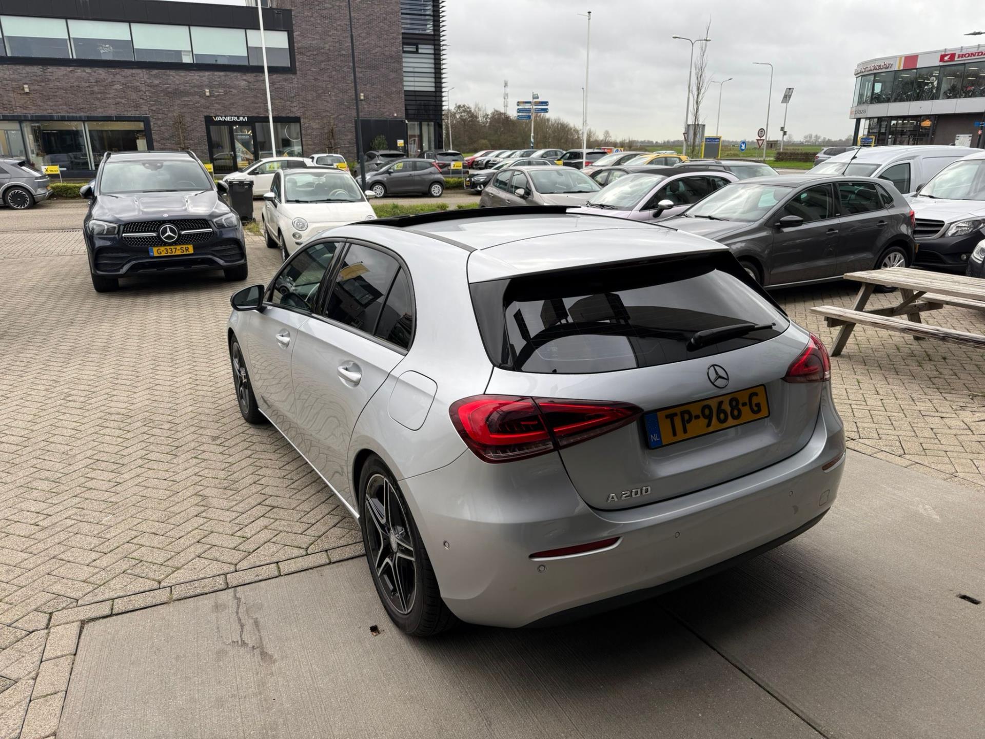Foto van Mercedes-Benz A 200