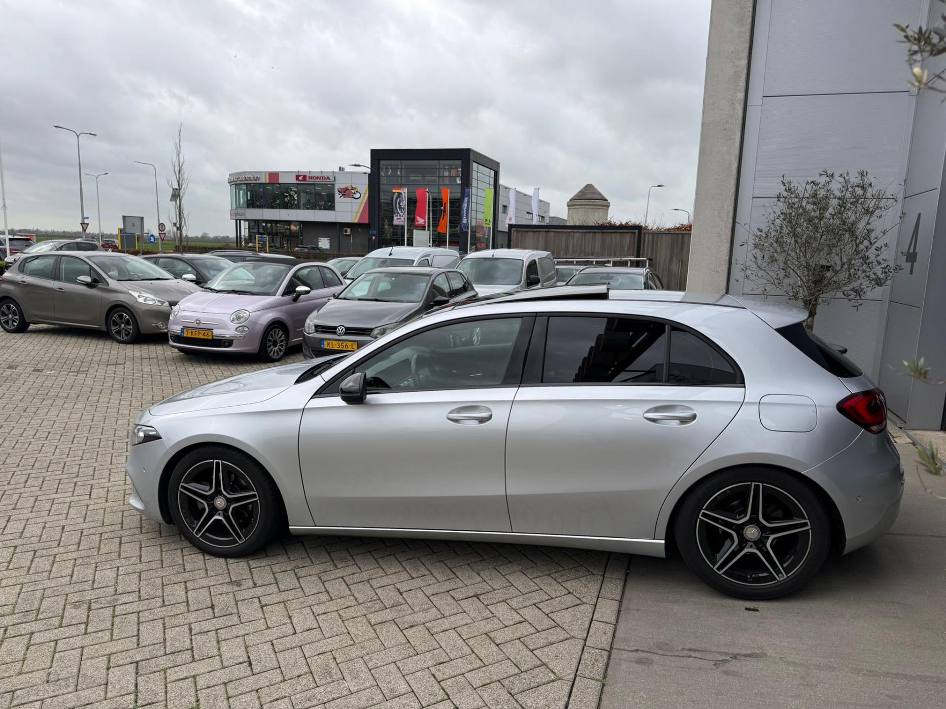 Foto van Mercedes-Benz A 200