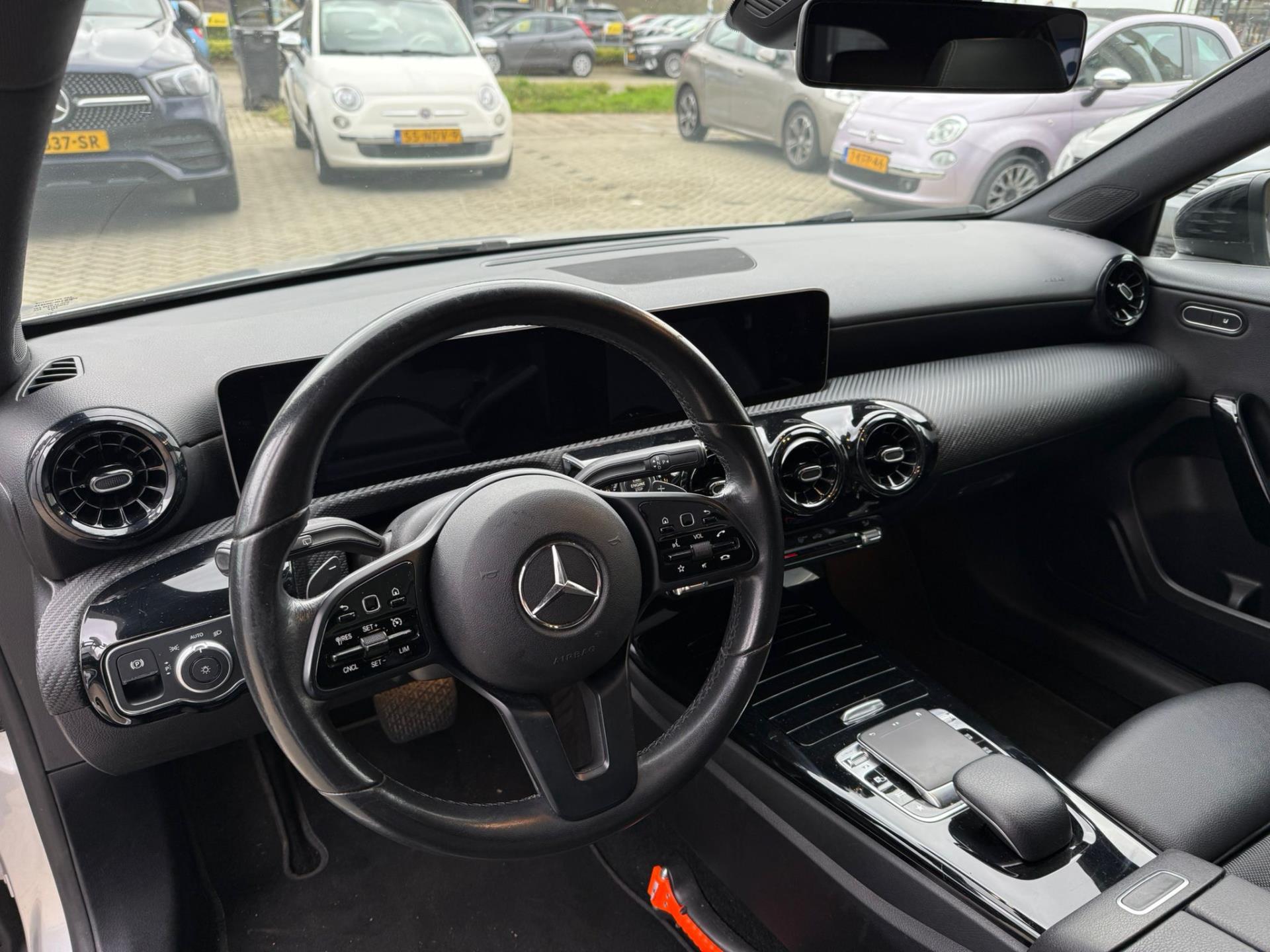 Foto van Mercedes-Benz A 200