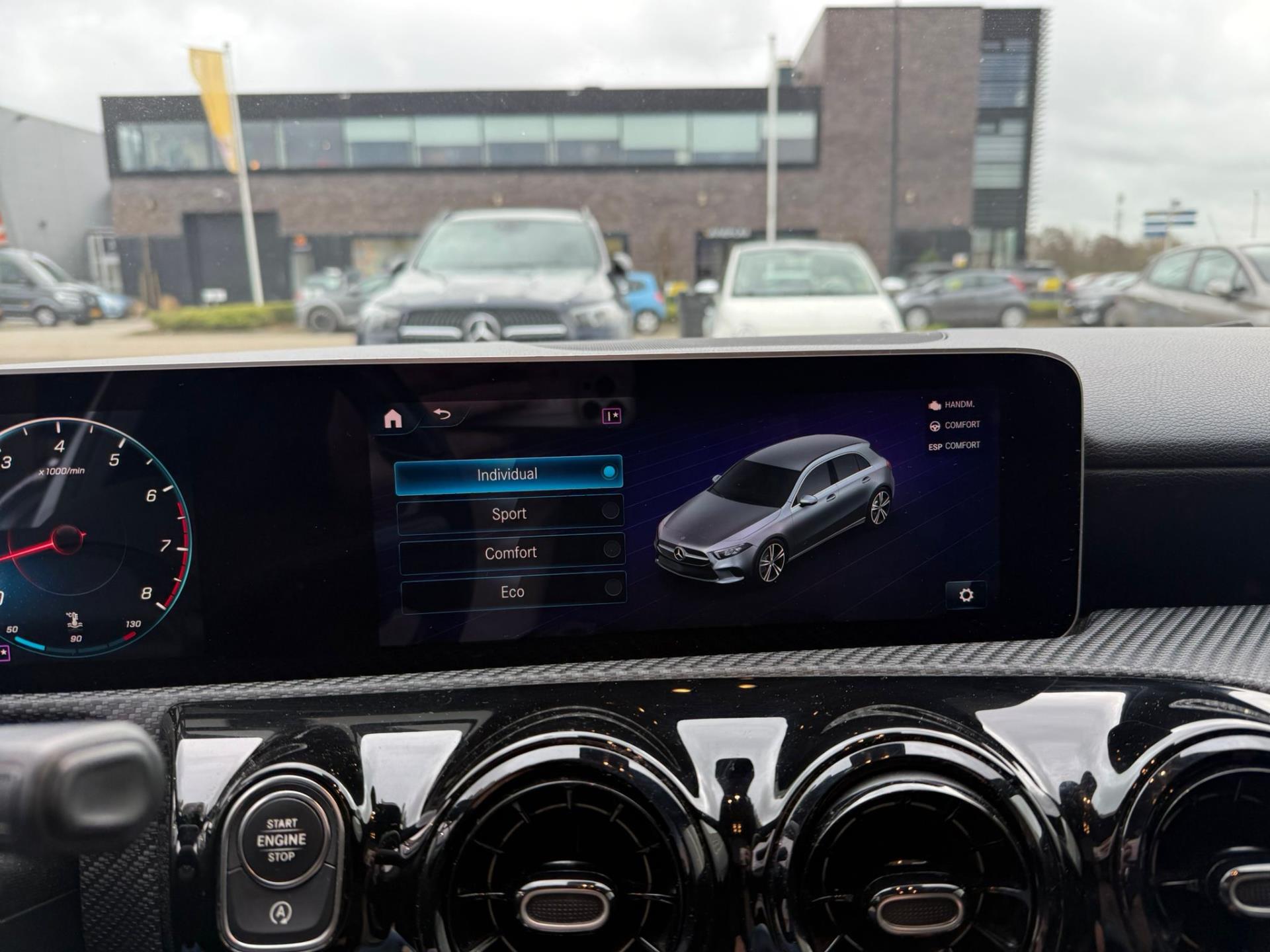 Foto van Mercedes-Benz A 200