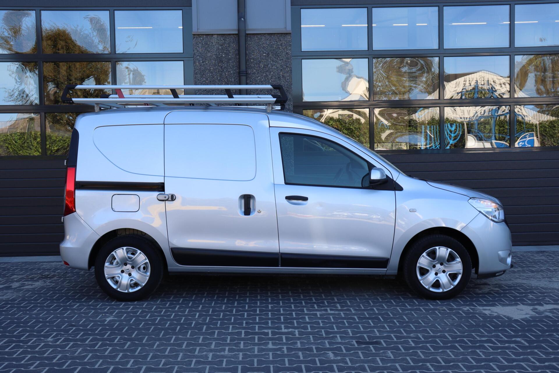 Foto van Dacia Dokker