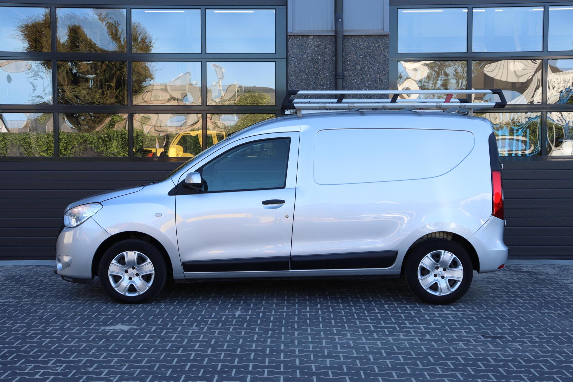 Foto van Dacia Dokker