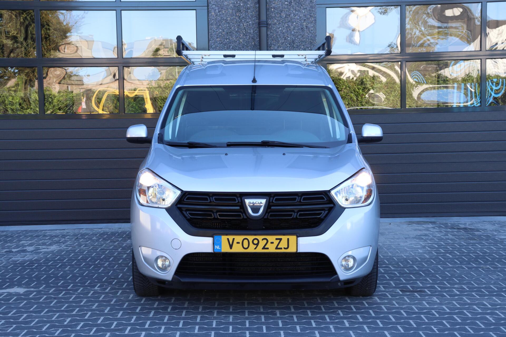 Foto van Dacia Dokker