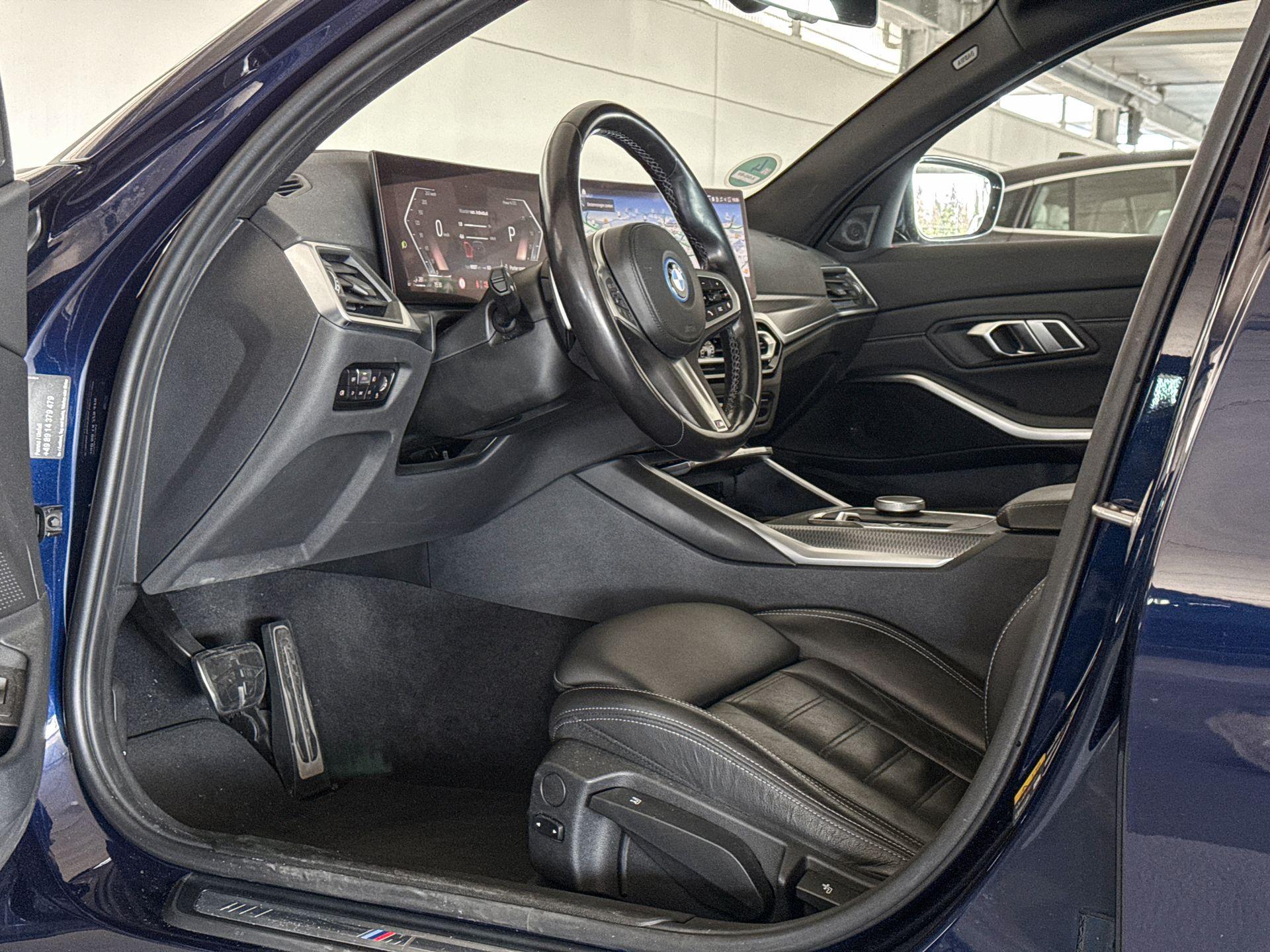Foto van BMW 330e xDrive
